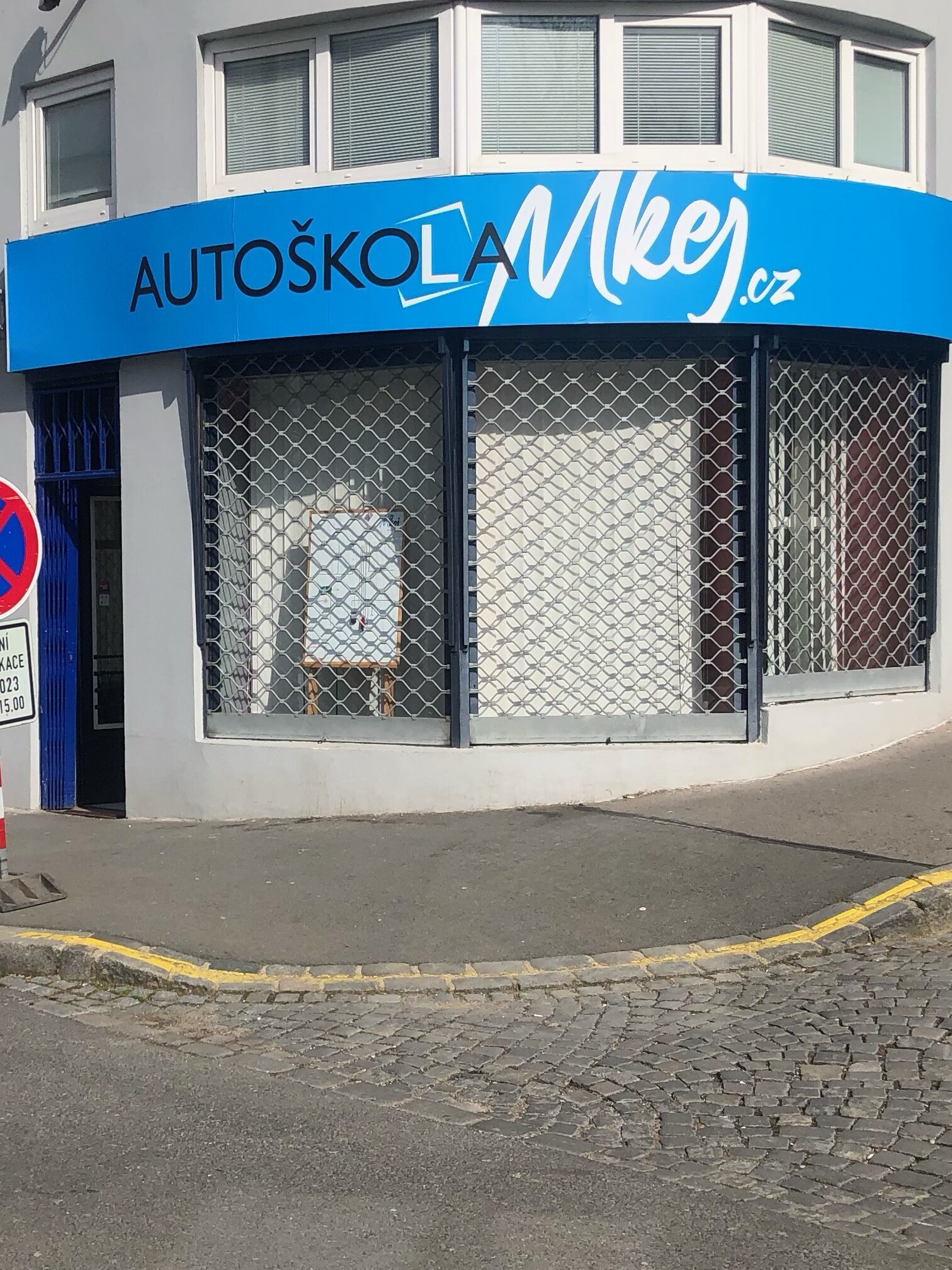 Autoskola podoli